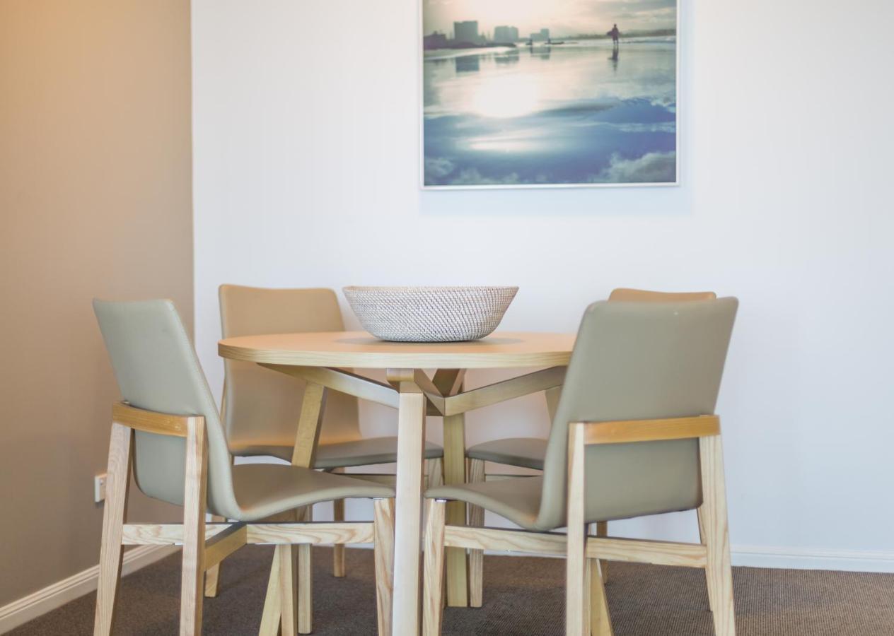 Club Wyndham Kirra Beach Gold Coast Bagian luar foto