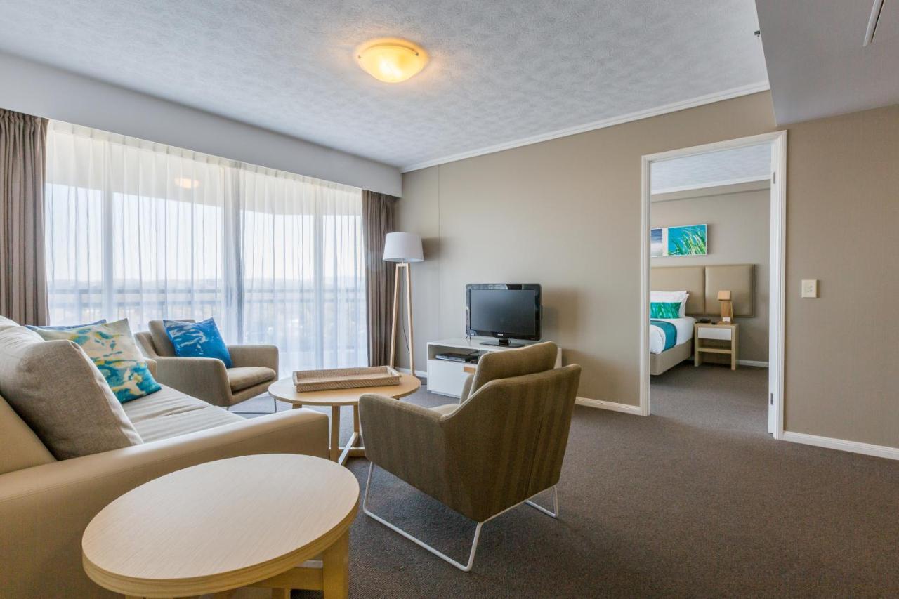 Club Wyndham Kirra Beach Gold Coast Bagian luar foto
